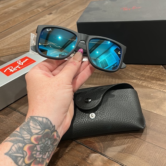 Brand New Justin Ray Bans